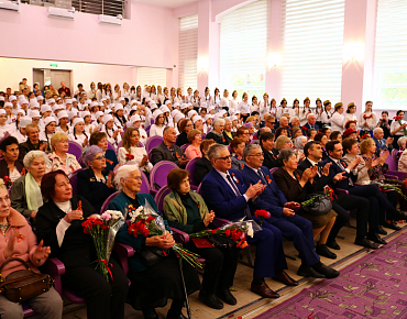 Торжественное мероприятие в Казанском медицинском колледже: Почет ветеранам здравоохранения в честь Дня Победы